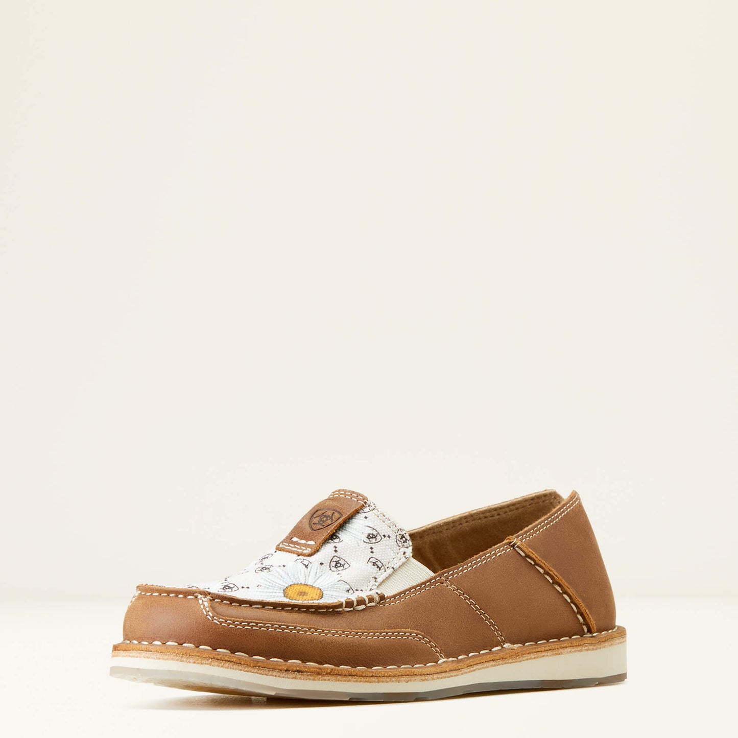 ARIAT Women's Cruiser CARMELLA BROWN/ DAISY LOGO PRINT - 10046915