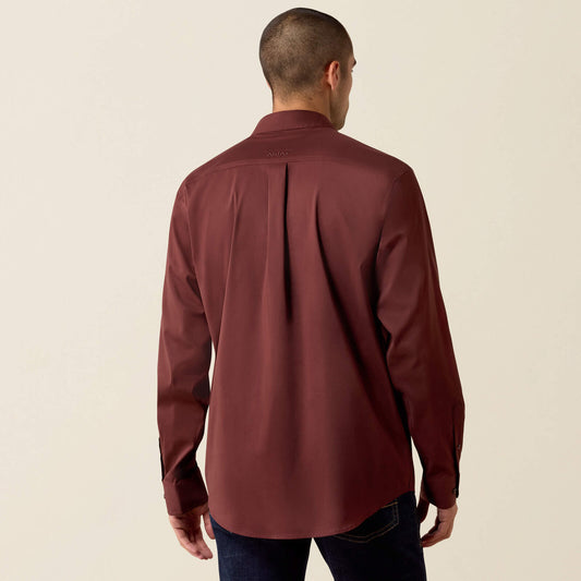 Ariat 10079570 men's Everything Classic Fit Shirt in Bitter Chocolate, back view