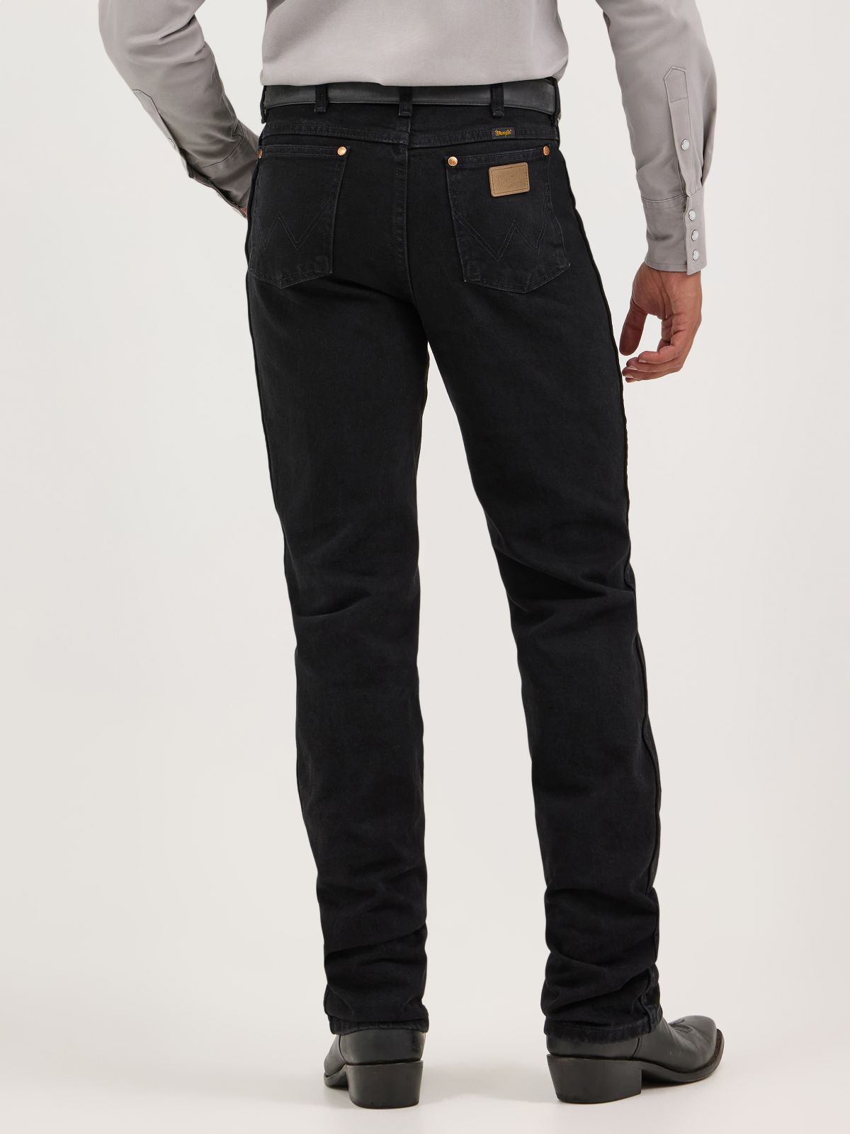 Wrangler 936WBK shadow black — detail