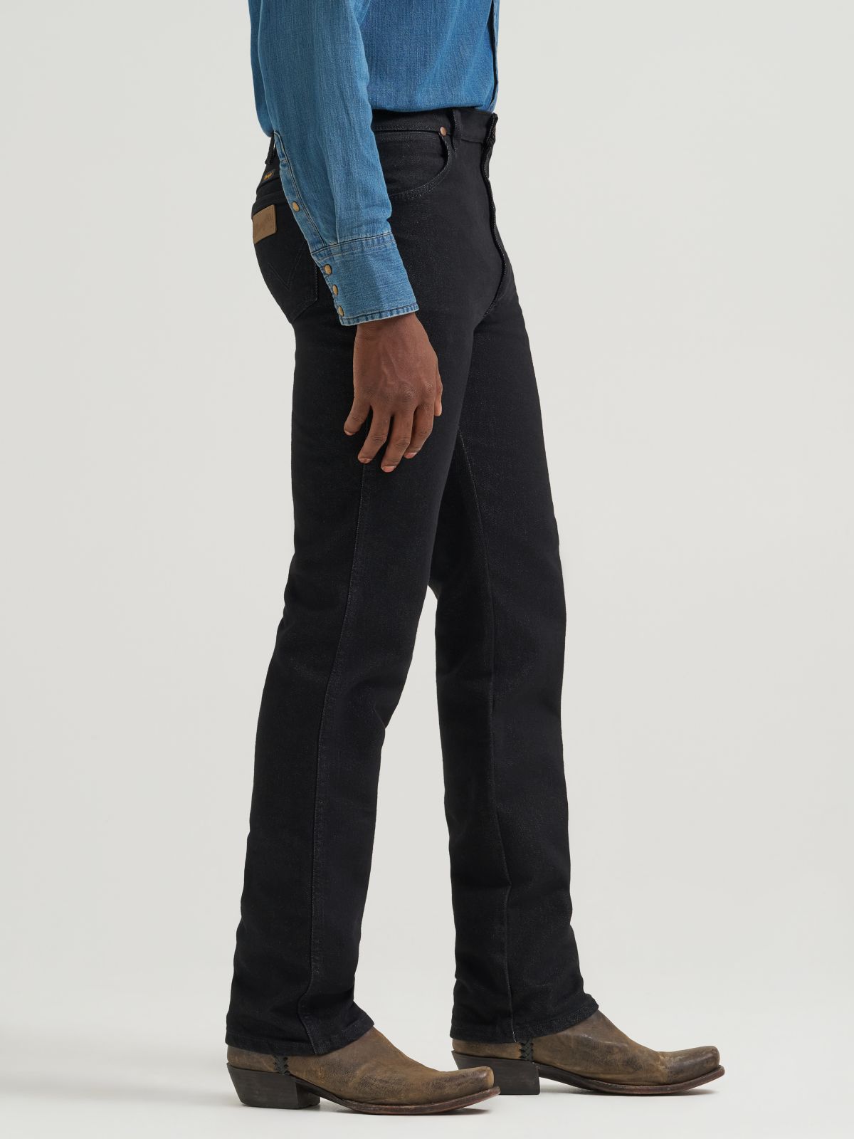 Wrangler 938BLK black — detail
