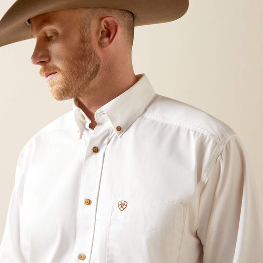 Ariat Men Solid Twill Classic Fit Shirt White Style No.10000503