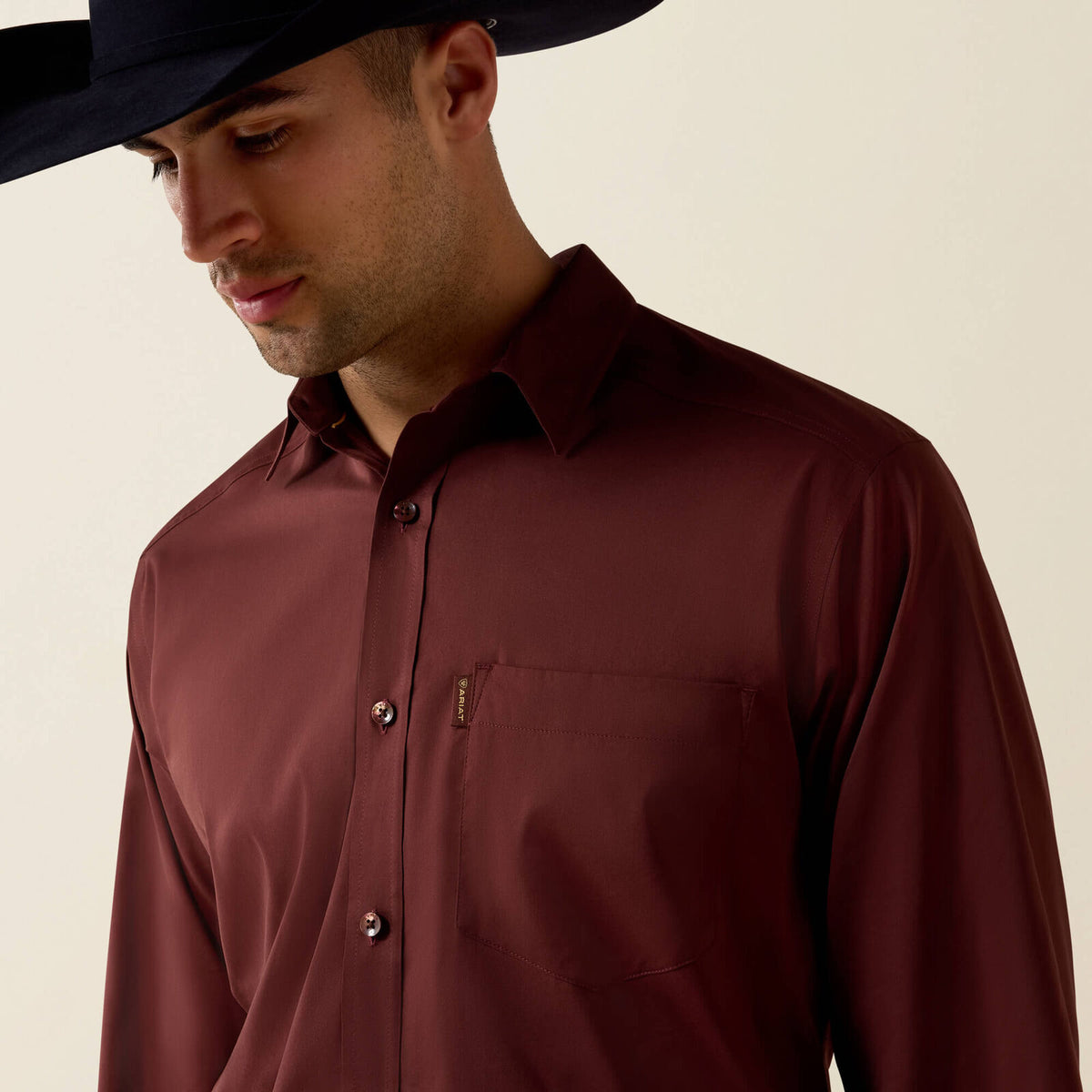 Ariat 10079570 men's Everything Classic Fit Shirt in Bitter Chocolate, detail view 1