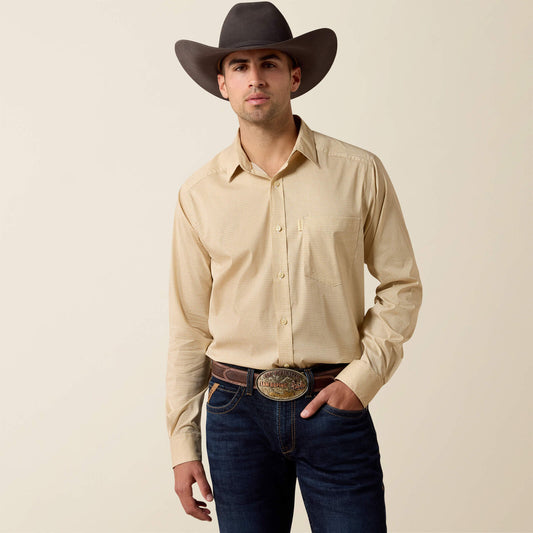 Ariat 10079772 men's Everything classic fit shirt in vanilla custard micro geo print, front view
