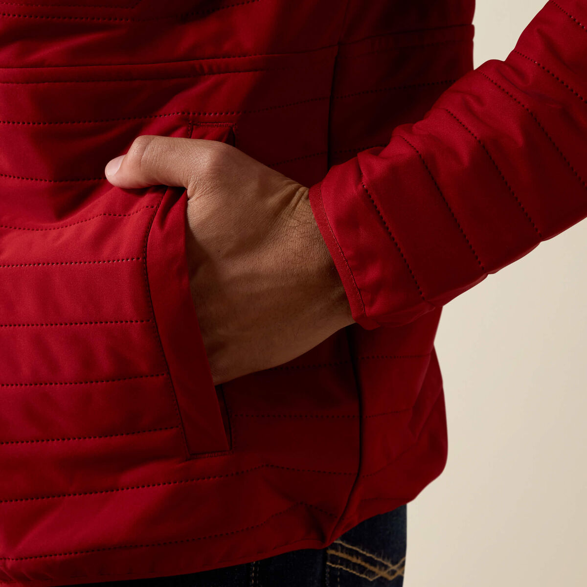 Ariat 10079871 men's Wylie jacket in Red Dalia, view 2