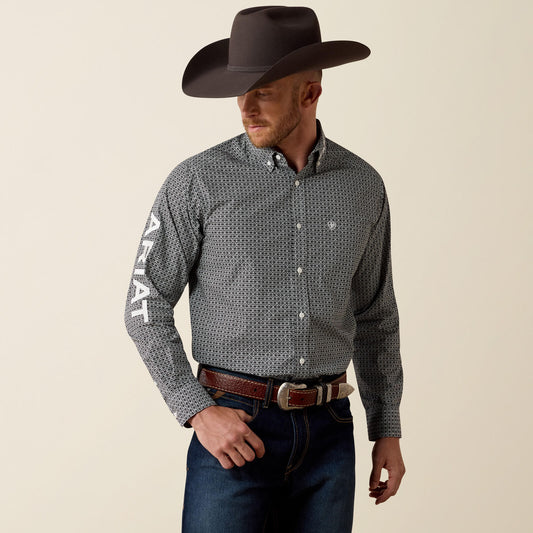 Ariat 10080671 men's Team Dawson Classic Fit Shirt in black abstract print, front view
