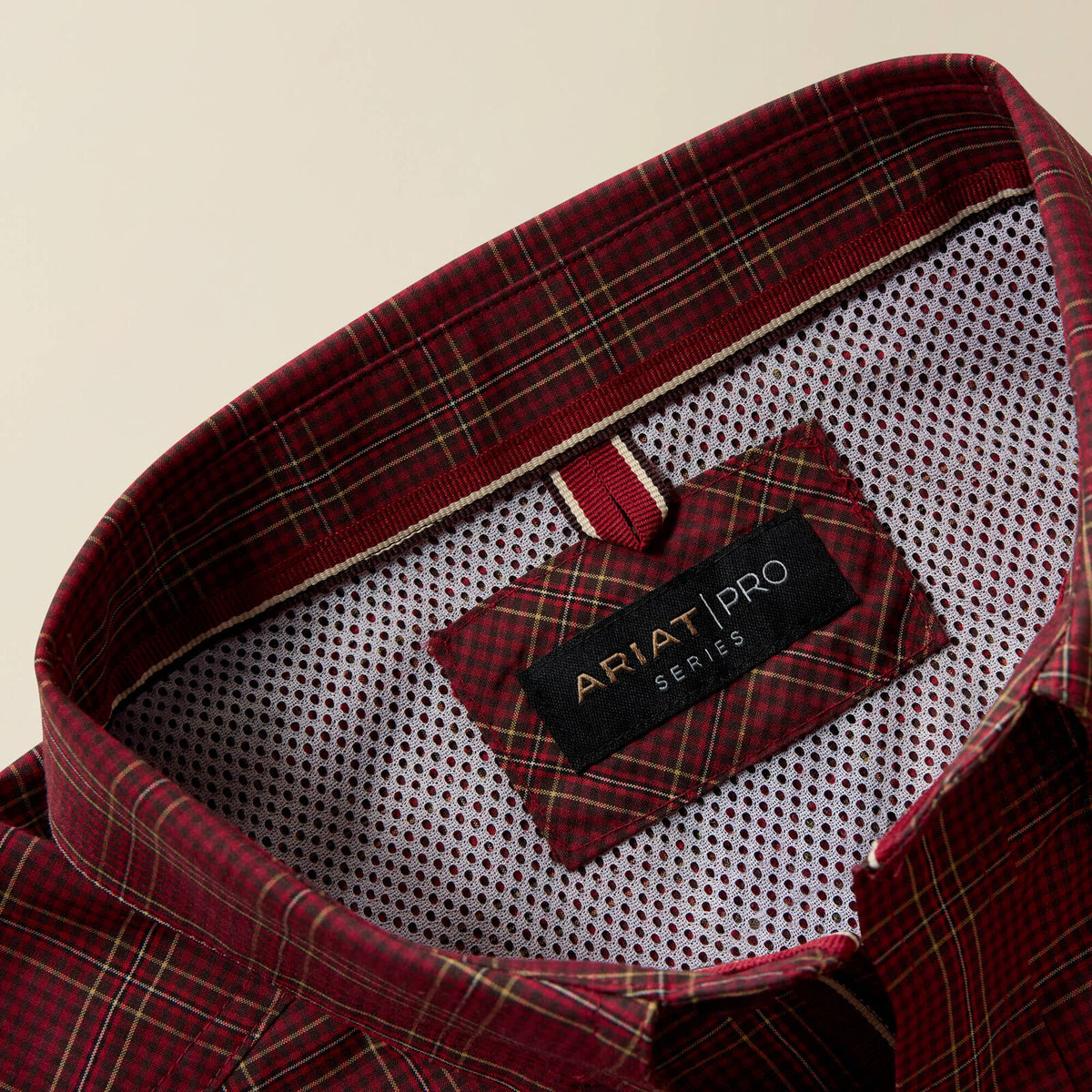 Ariat 10080696 Pro Series Dempsey classic fit shirt in biking red medium plaid, view 3