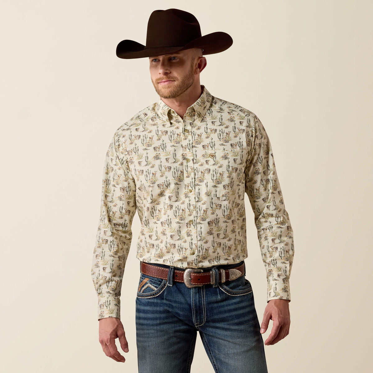 Ariat 10080719 men's Luthor classic fit shirt in cream multi scenic print, front view