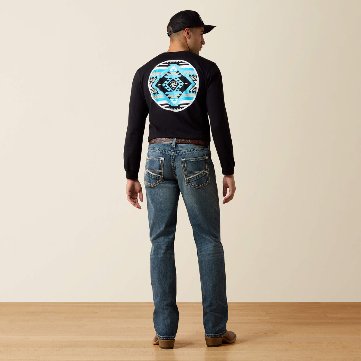 Ariat M5 Reid men's straight leg jean in Durango wash, detail view