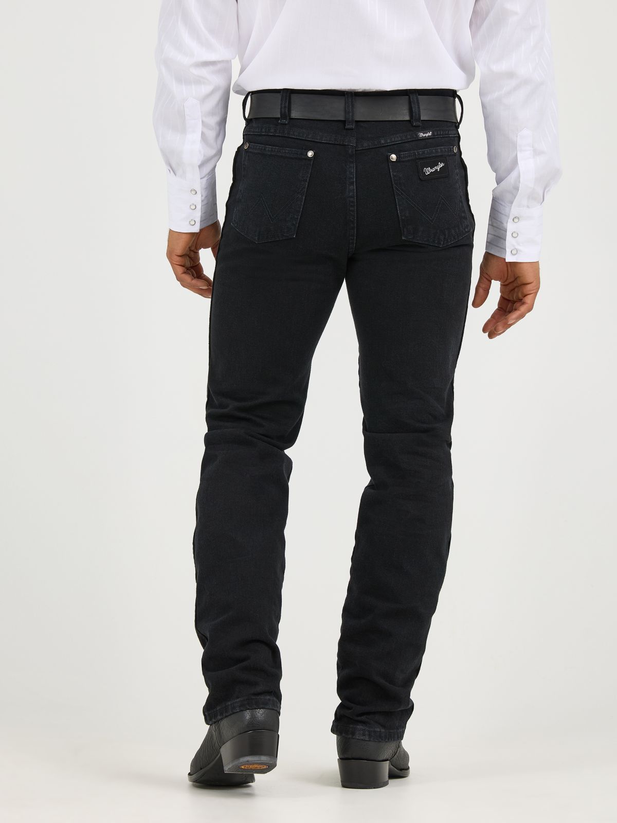 Wrangler 10933SEWK black — back view