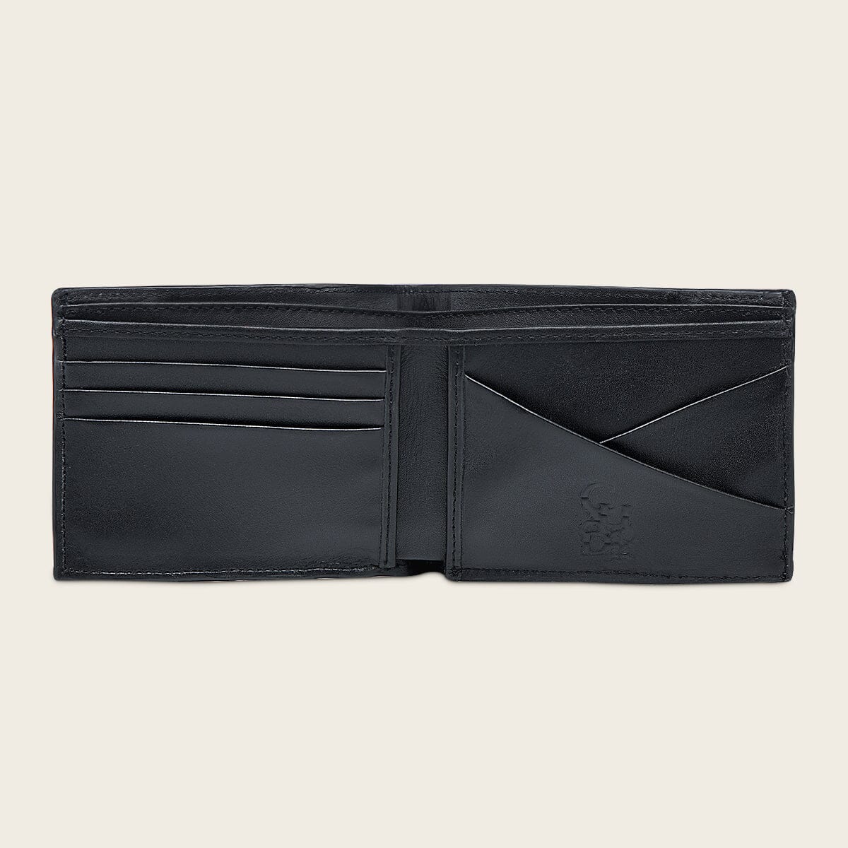 Cuadra DU717 stingray wallet open, showing card slots and cash compartments
