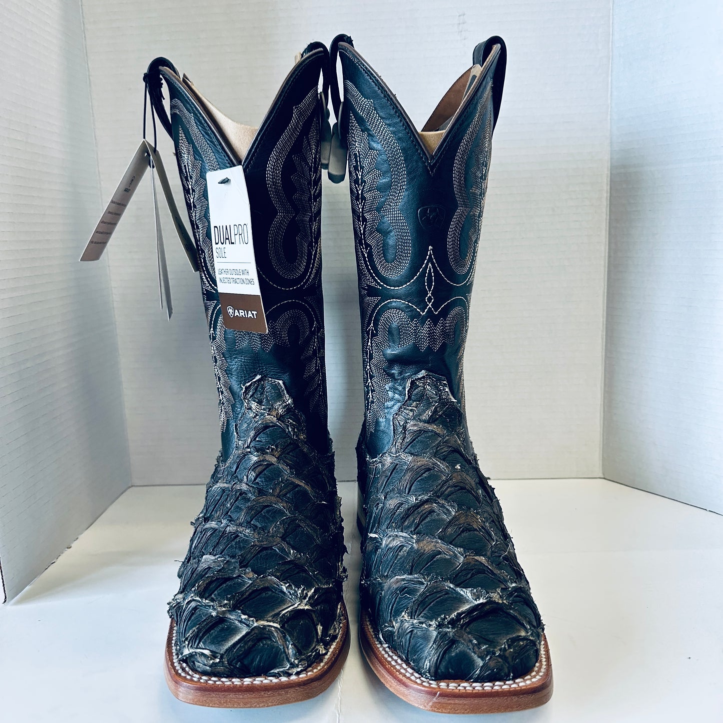 ARIAT Deep Water Western Boot  DISTRESSED BLACK PIRARUCI - 10044421
