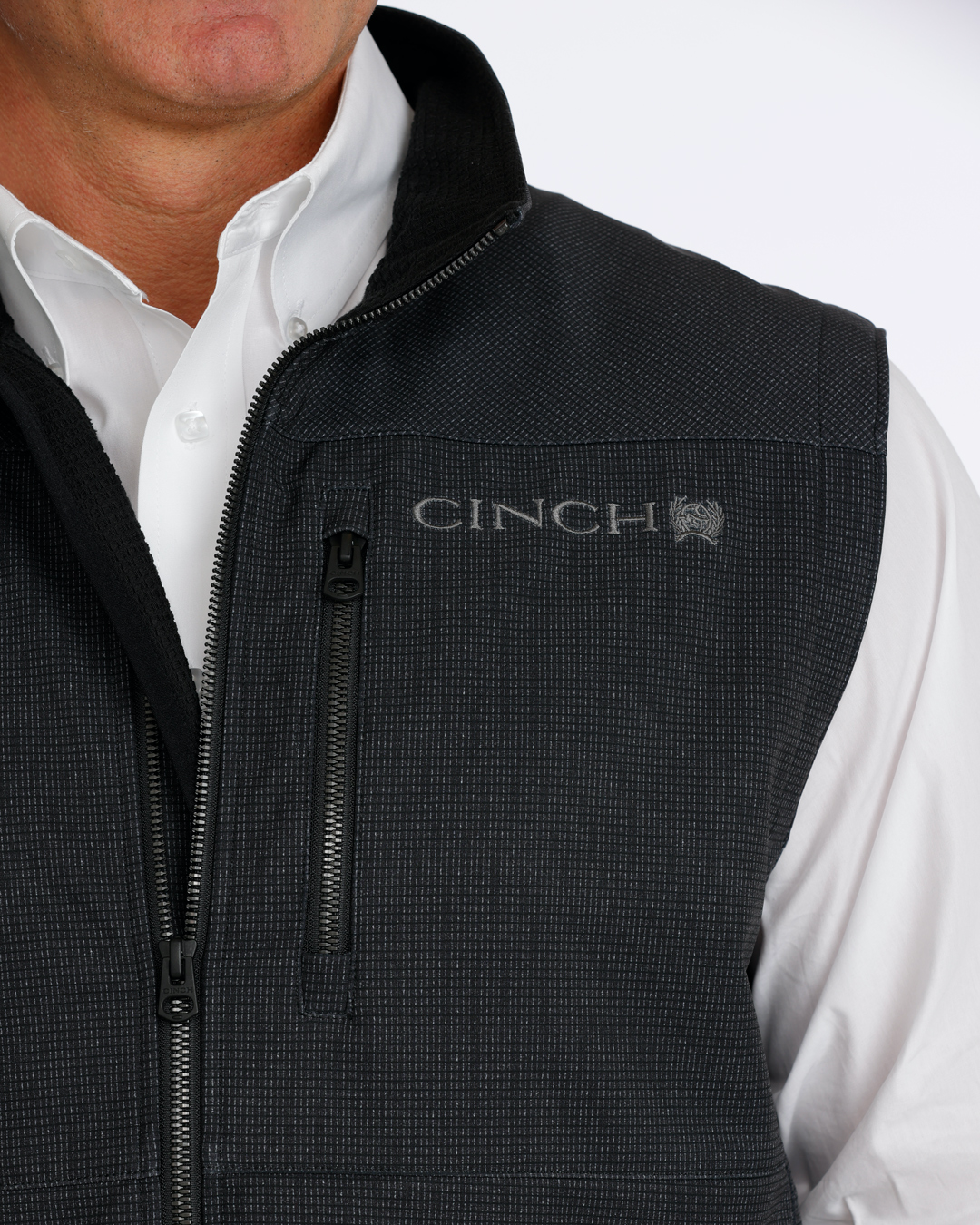 Cinch Men's Bonded Vest MWV1515030 in Black, chest and logo detail