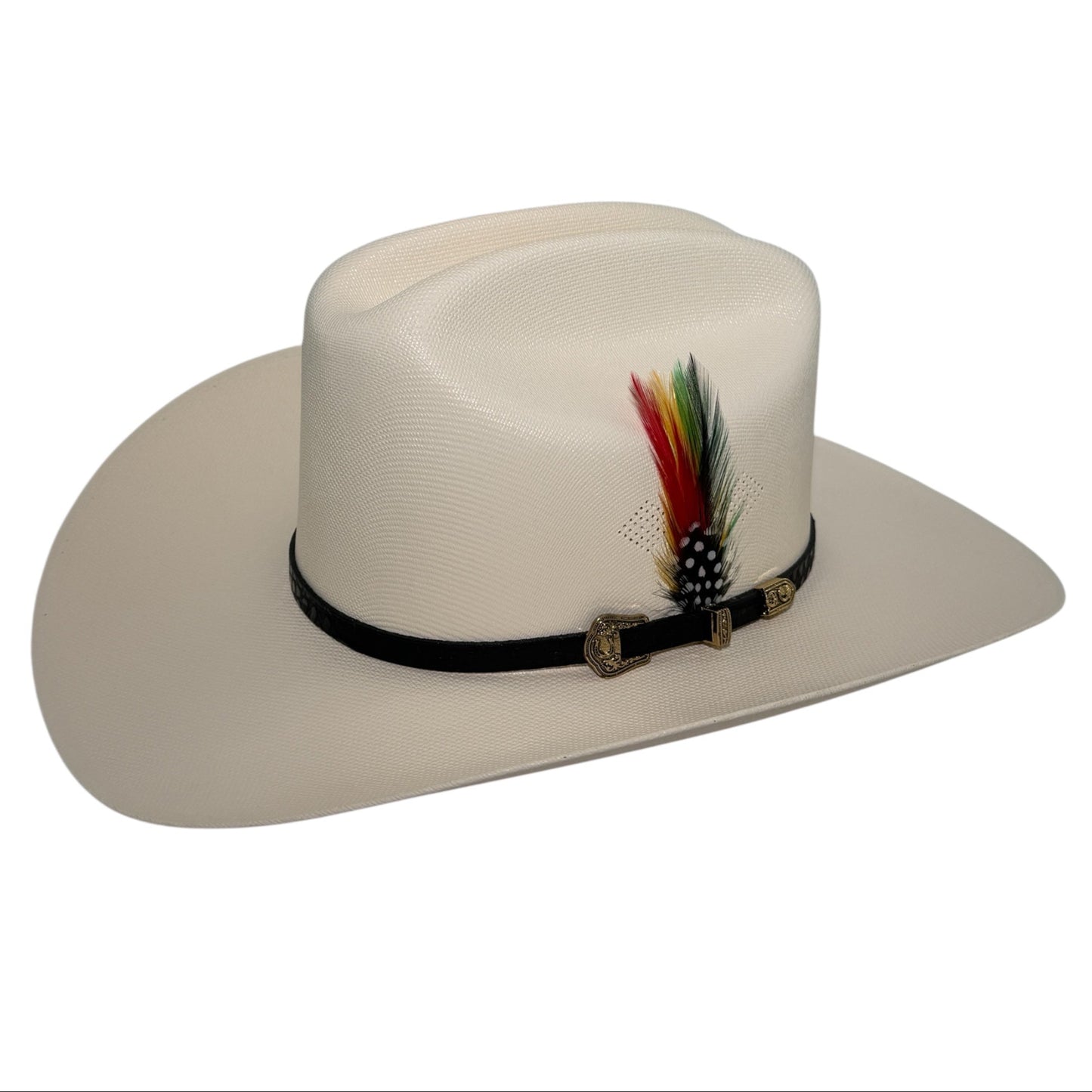 Sombrero vaquero Tombstone Chaparral 1000X de palma natural de costado, se aprecian la copa baja de horma Chaparral, el ala de 3 1/2 pulgadas y la pluma de colores