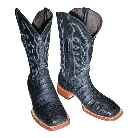 Pair of Reparo RPE201211 men's black coco belly print cowboy boots with Suavel shafts, angled view