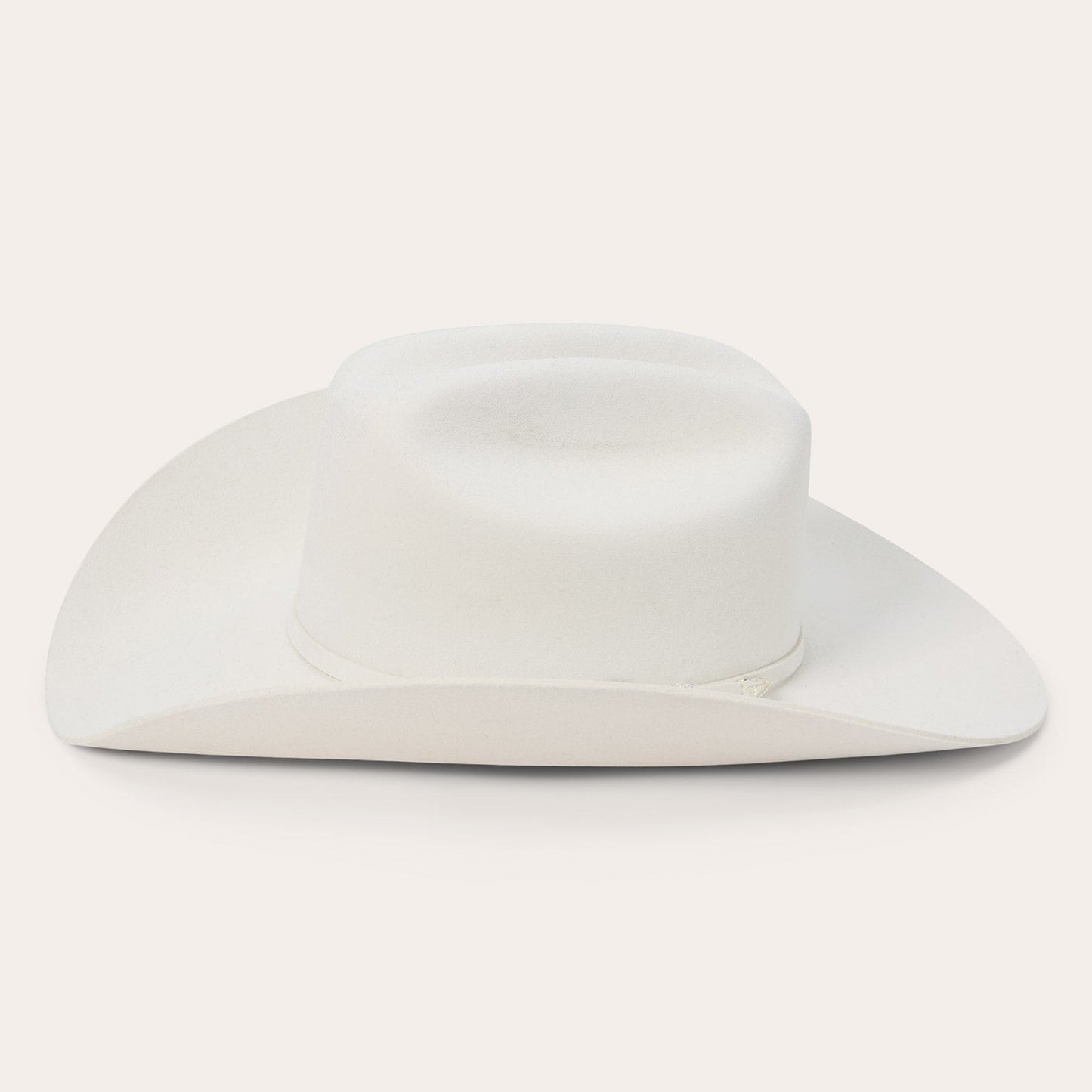 Stetson Deadwood 4X white cowboy hat, three-quarter view