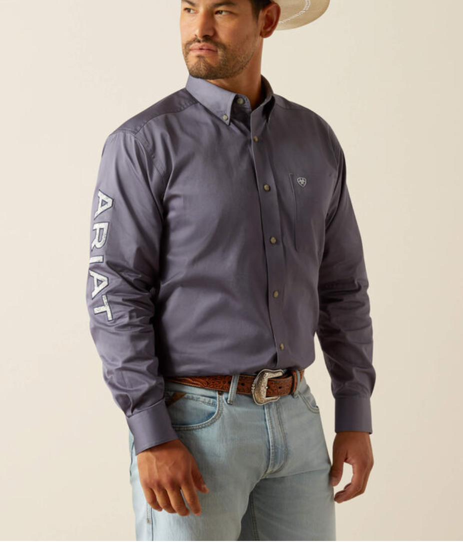 ARIAT LOGO SHIRT