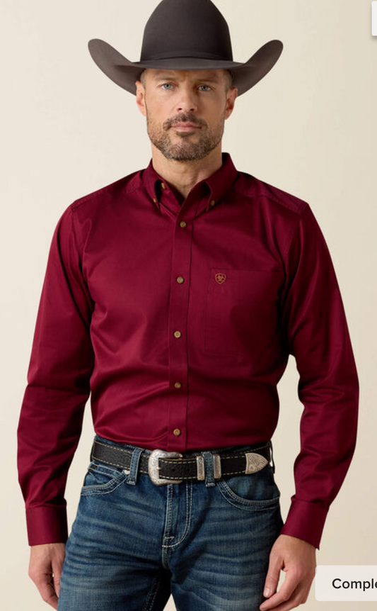 Ariat Men Burgundy Solid Twill Fitted Shirt 10034226