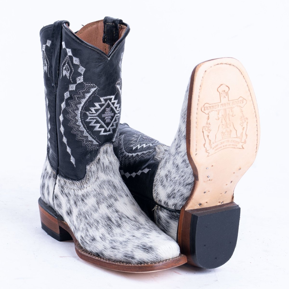 Tanner Mark Cash TMK205323 kids boot, leather sole and walking heel