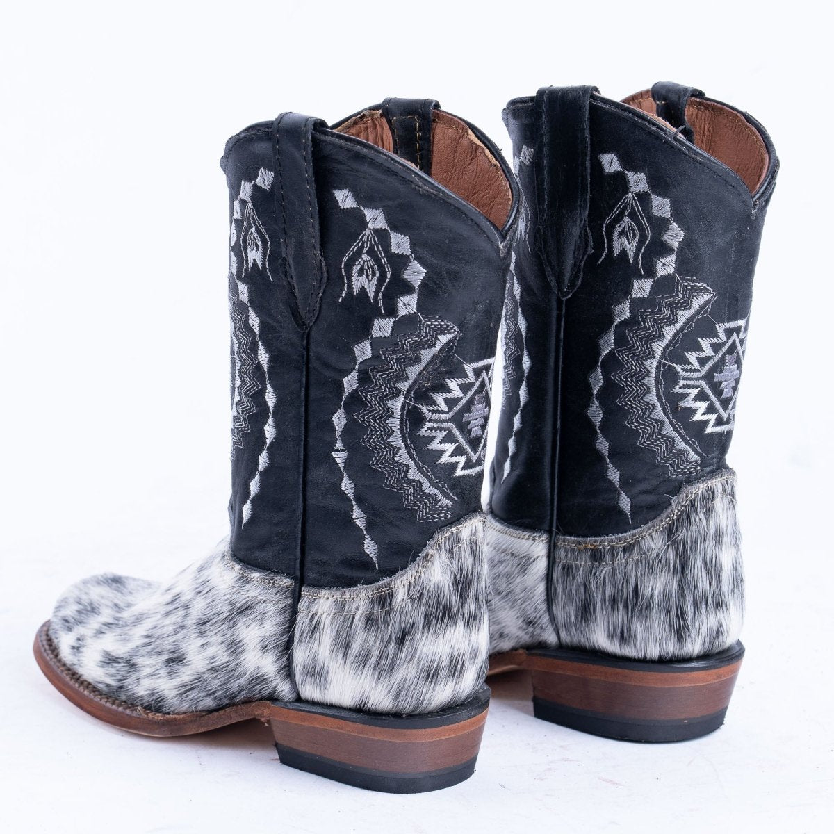 Tanner Mark Cash TMK205323 kids boot, detail of the hair-on cowhide vamp and leather welt
